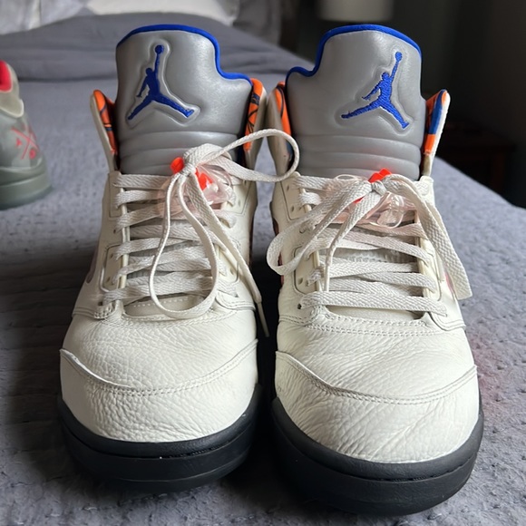 Jordan’s - Picture 4 of 5